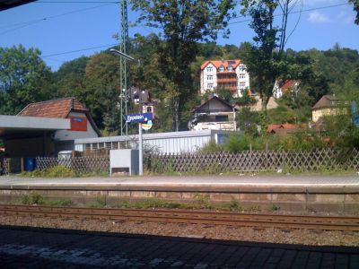 Der Bahnhof von Eppstein. Schöne Aussicht, aber in der Unterführung riecht es wie in jedem Kleinstadtbahnhof nach Urin:D